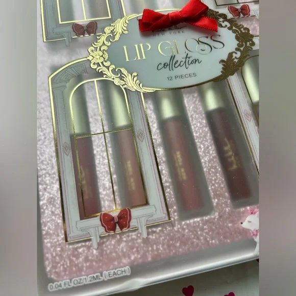 Nicole Miller Lip Gloss Collection 12 pieces NWT Red Pink Brown Lipstick Gloss
